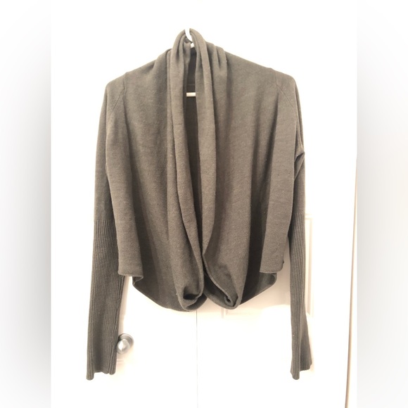 Cropped grey cardigan - Picture 4 of 5